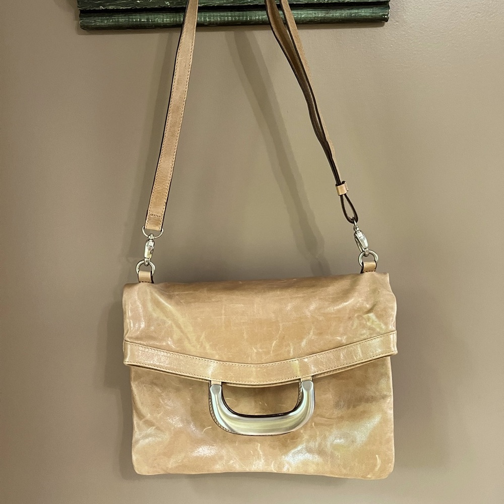 Antoni Lightly Distressed Leather Handbag -Latte